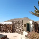 La Casa Caldera * Femés