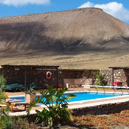 La Casa Caldera * Femés