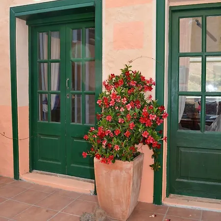 La Casa Caldera Femés