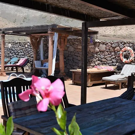 La Casa Caldera Femes