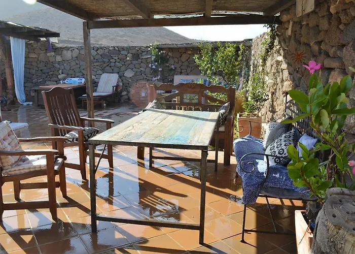 La Casa Caldera Femés